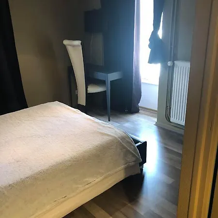 Le Flaubert Hotel